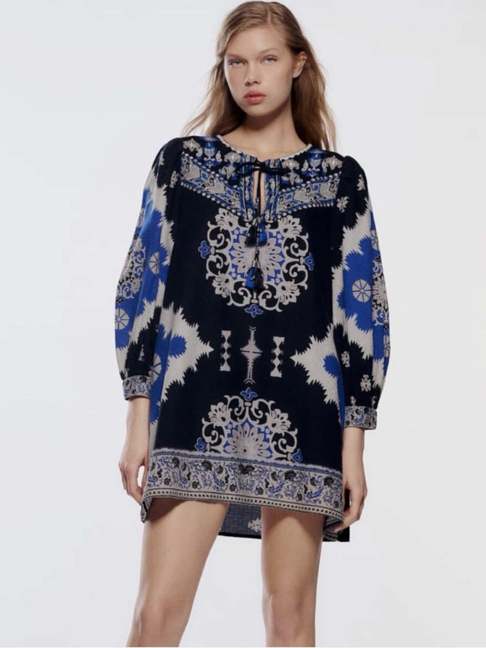 Zara Black & Blue embroidered dress Medium